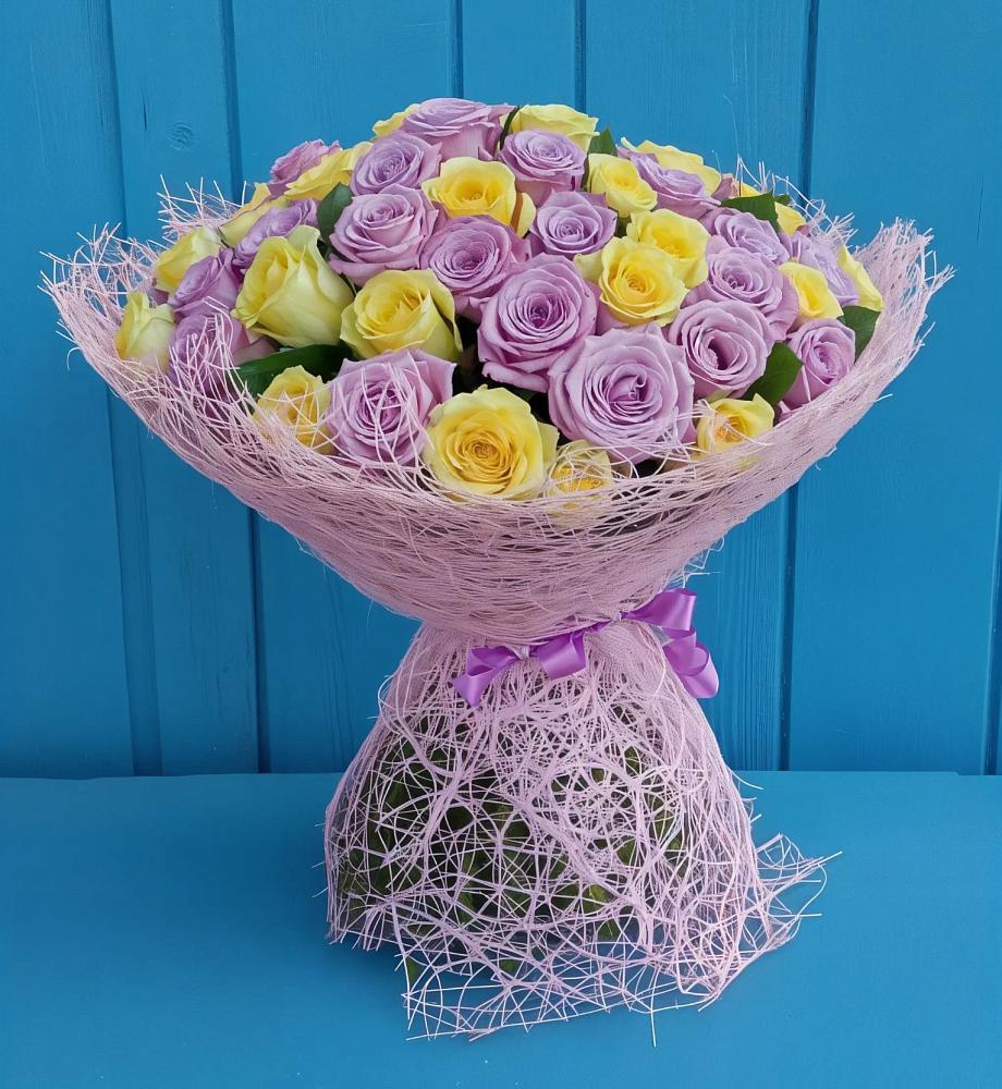 Букет 101 Волшебный Миг в Холбоне