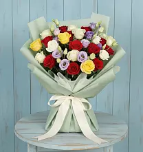 Букет цветов из:  Розы в Холбоне