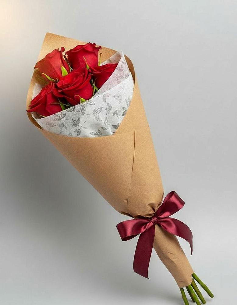 Букет цветов из: Розы в Холбоне