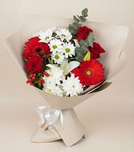 Букет цветов из:  Розы, Хризантемы, Герберы и Лилии в Холбоне