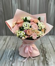 Букет цветов из:  Гвоздики, Розы и Хризантемы в Холбоне