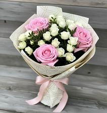 Букет цветов из:  Розы в Холбоне