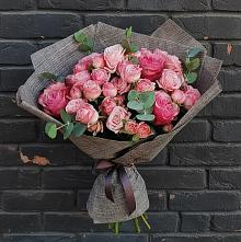 Букет цветов из:  Розы в Холбоне